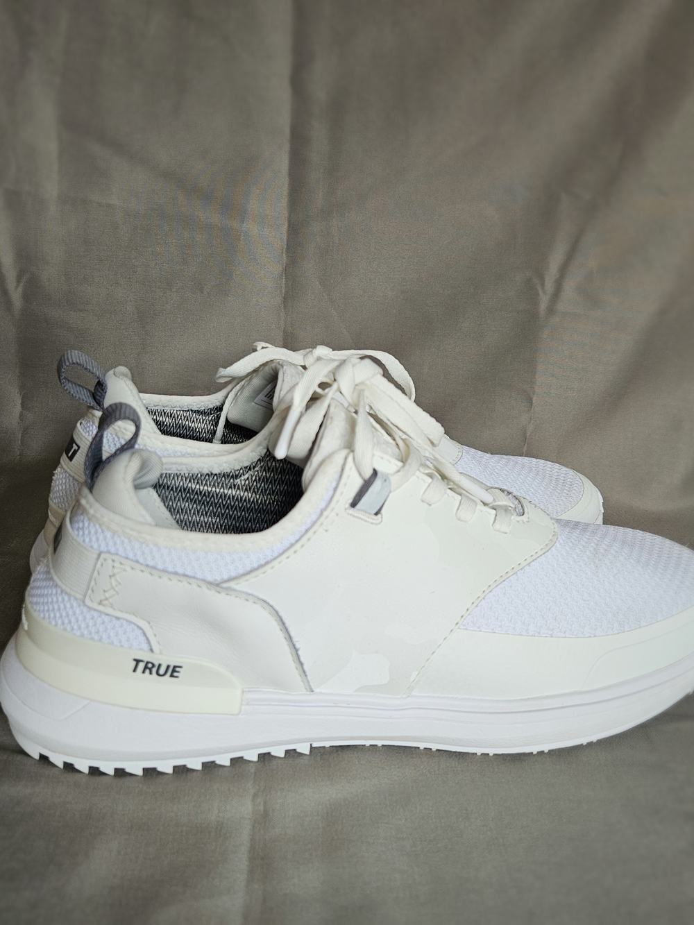 ​TRUE Linkswear Lux Hybrid Spikeless Golf Shoes Men's Size 11.5 White - Picture 2 of 13